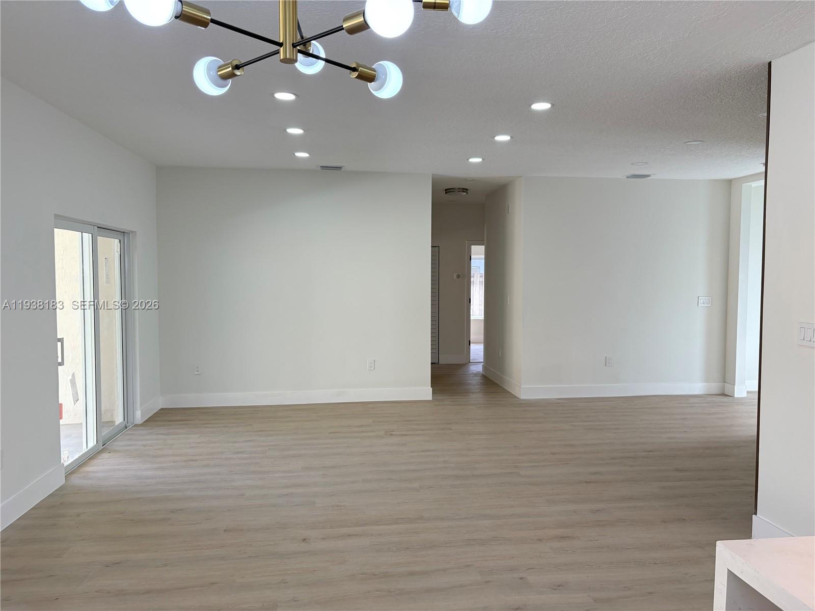 DON ELIAS ESTATES - Residential