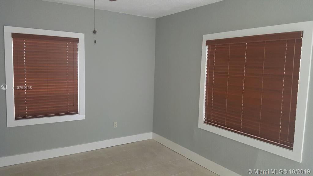 NORTH SHORE HEIGHTS - Residential Lease