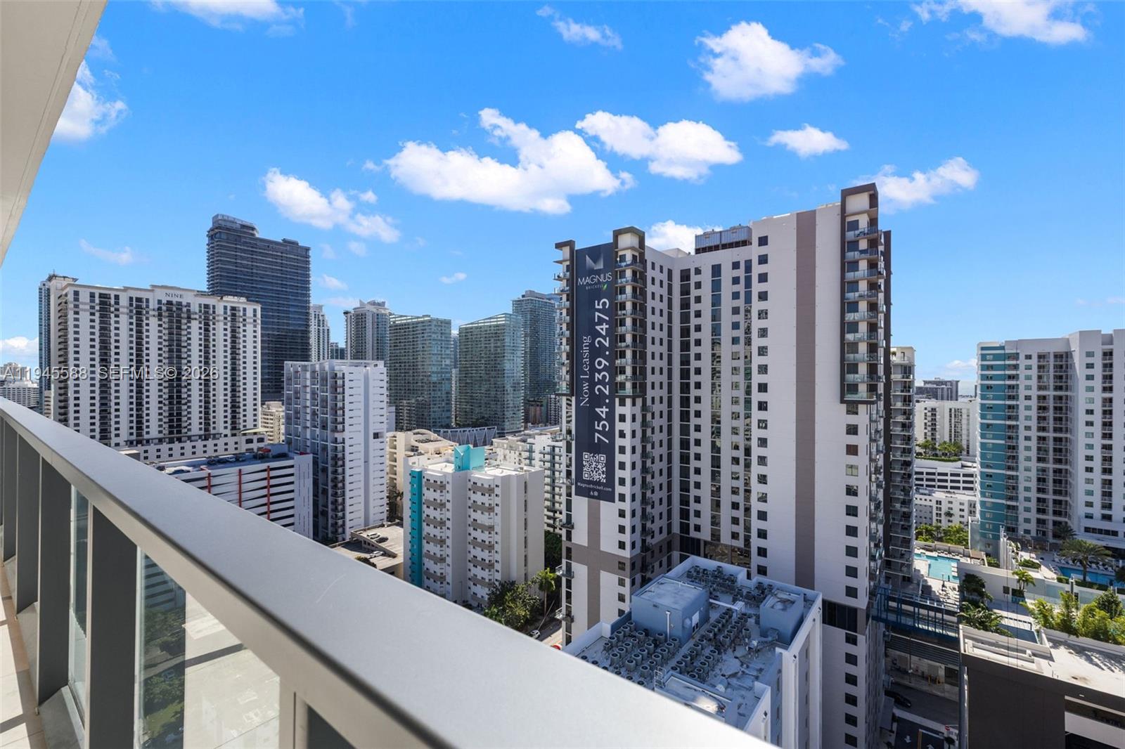 Smart Brickell - Residential
