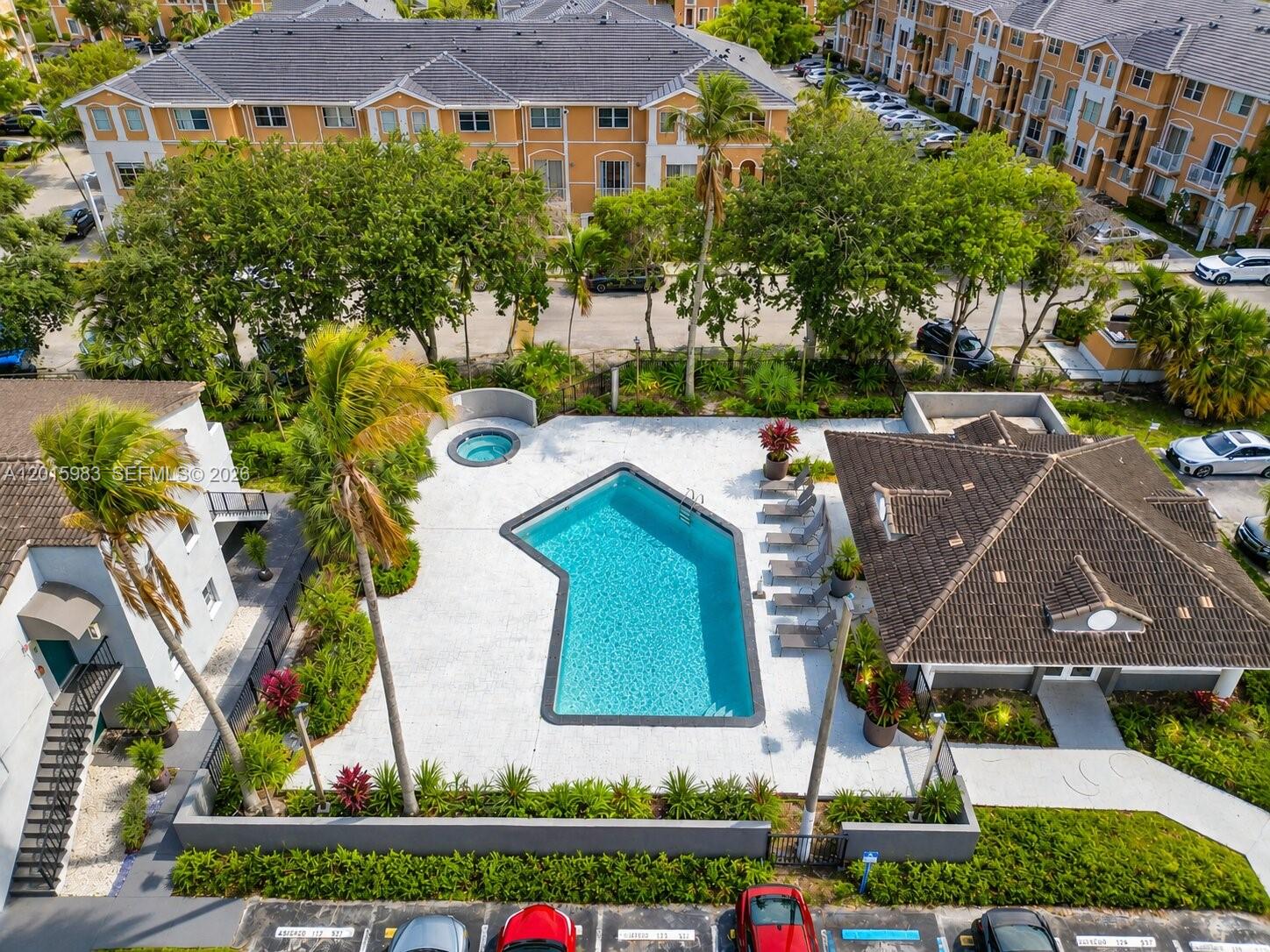 VILLA BELLINI CONDO - Residential