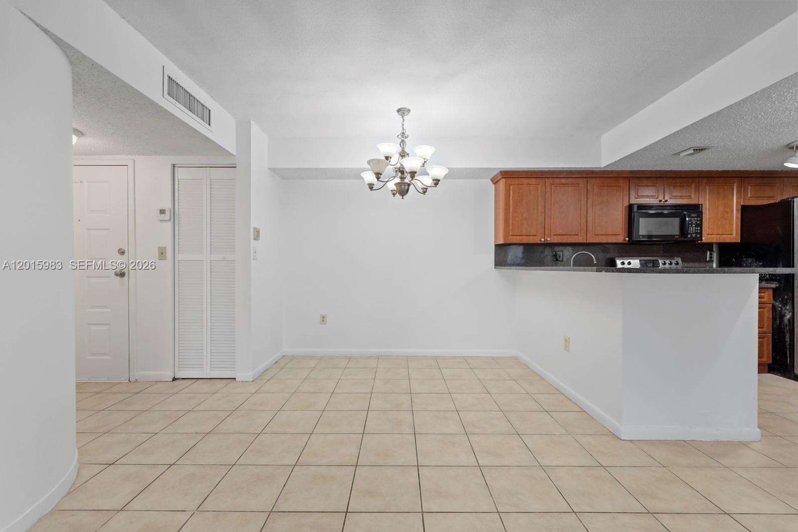 VILLA BELLINI CONDO - Residential