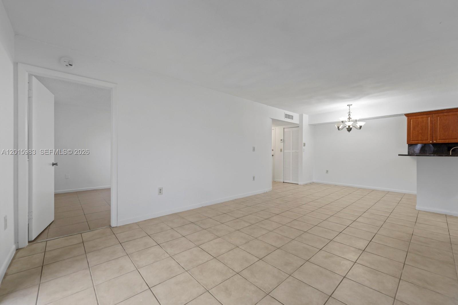 VILLA BELLINI CONDO - Residential