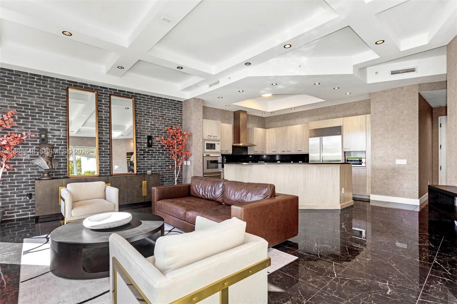 BELLAMARE @ WILLIAMS ISLA - Residential