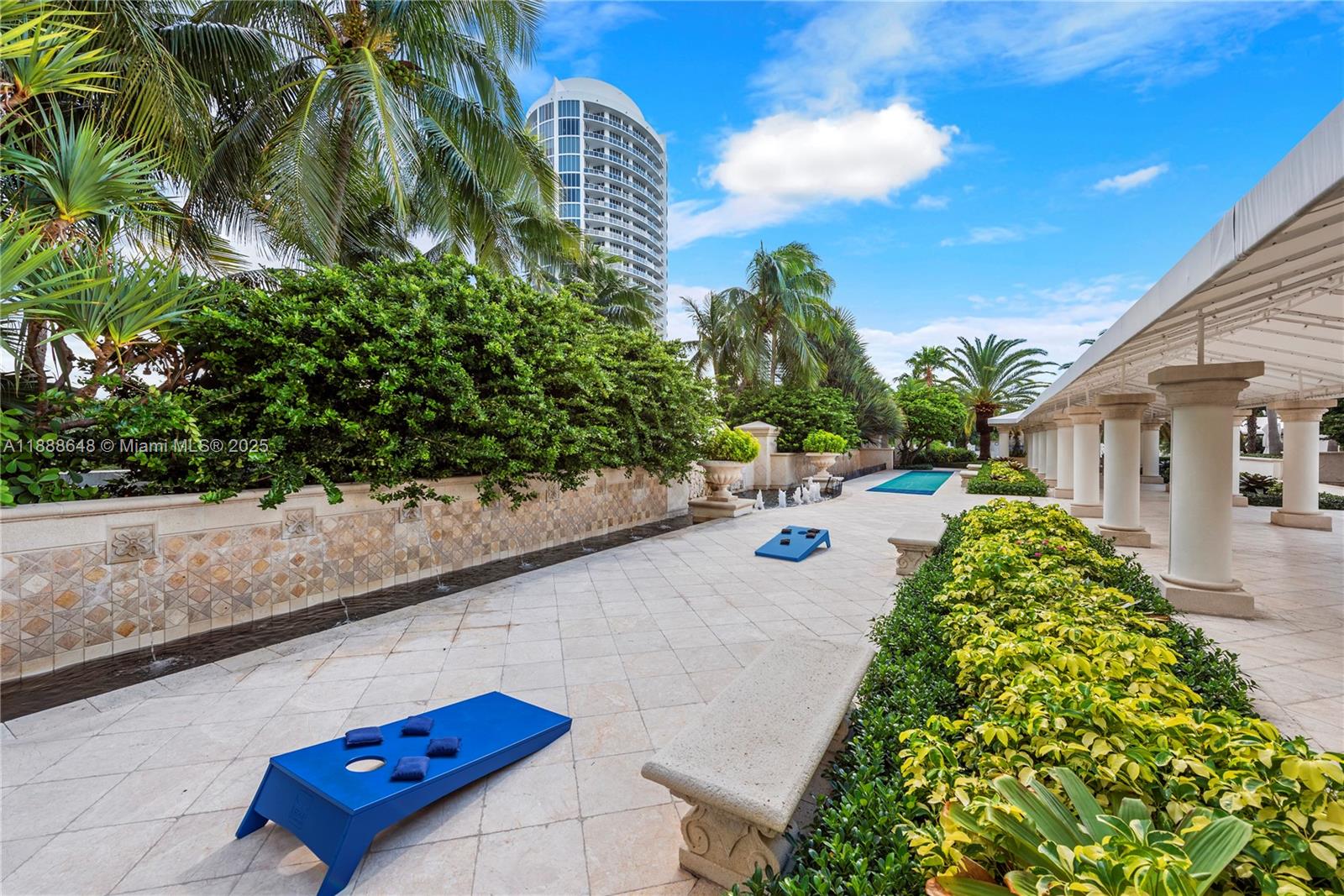 BELLAMARE @ WILLIAMS ISLA - Residential