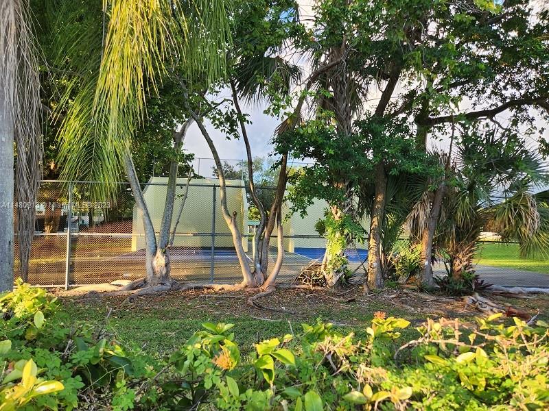 CORAL CLUB GARDEN VILLAS - Residential
