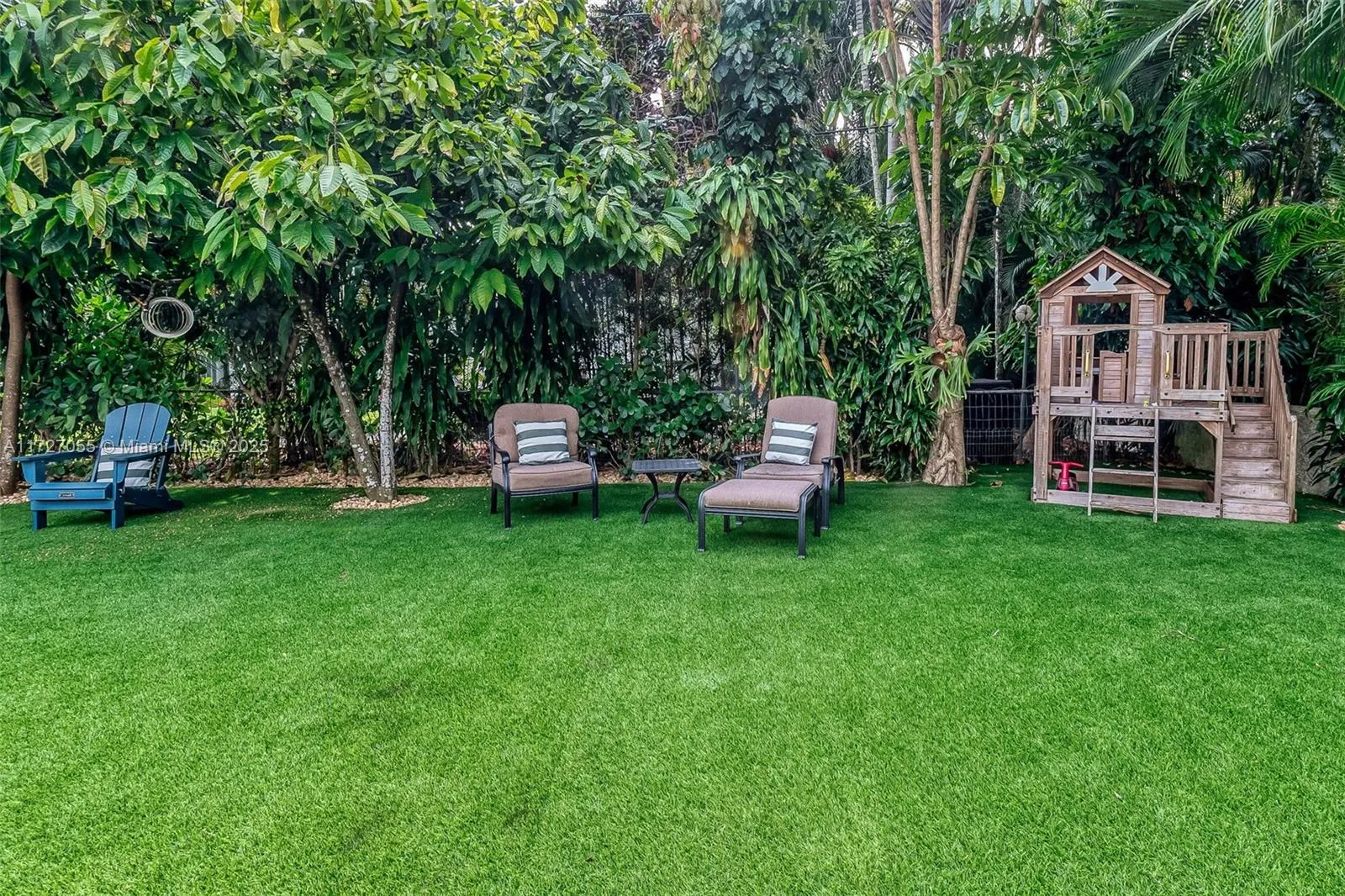 Coral Gables, Florida 33134, United States, 5 Bedrooms Bedrooms, ,4 BathroomsBathrooms,Residential,Active,17130