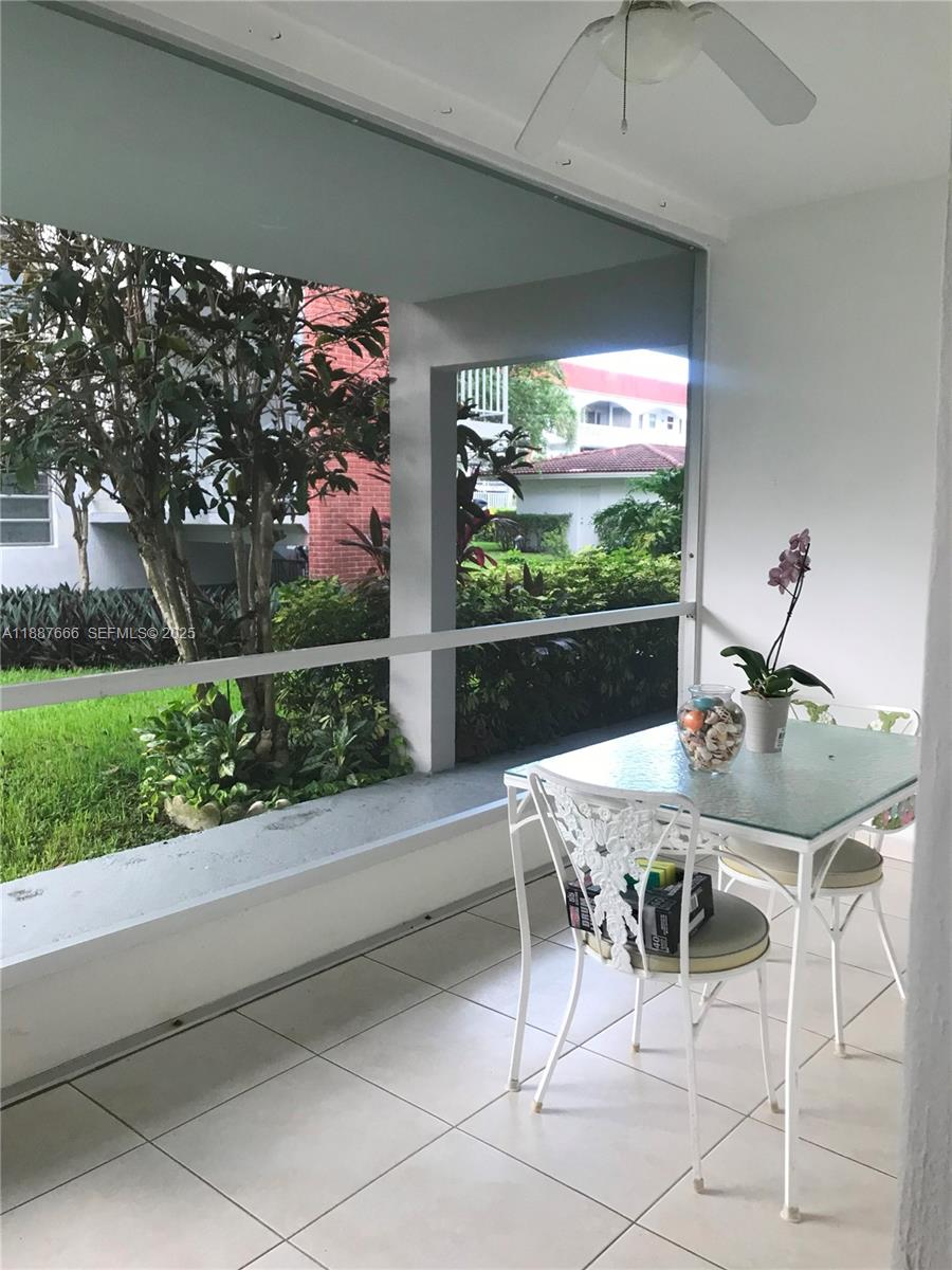 PARADISE VILLAS CONDO - Residential