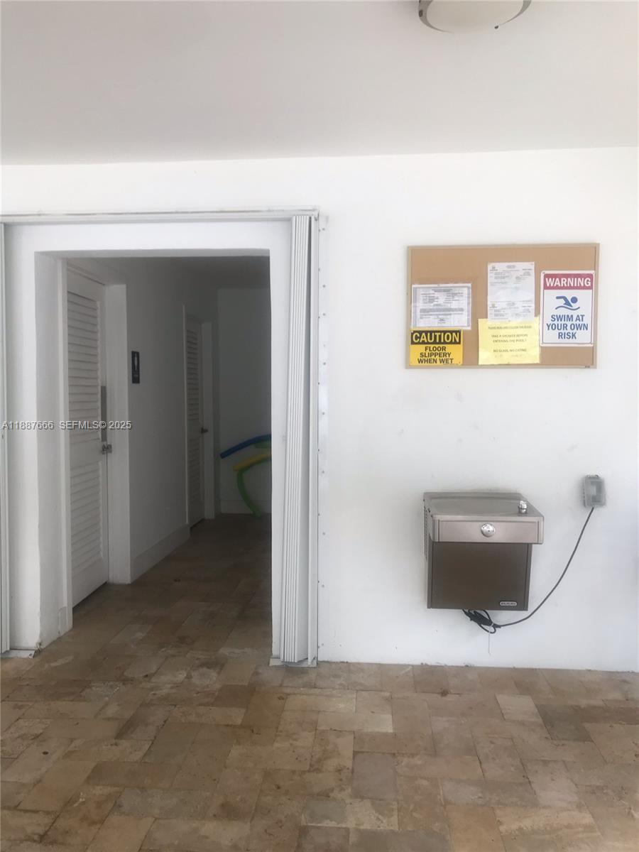 PARADISE VILLAS CONDO - Residential