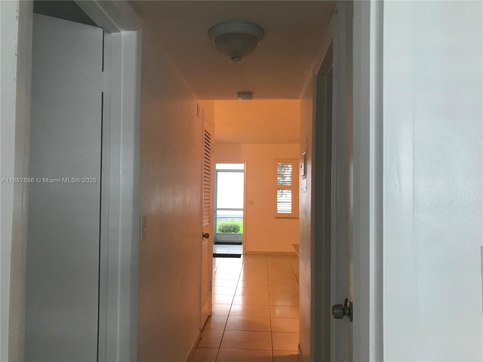 PARADISE VILLAS CONDO - Residential