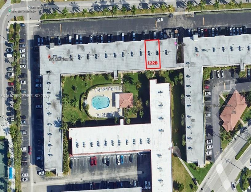 PARADISE VILLAS CONDO - Residential