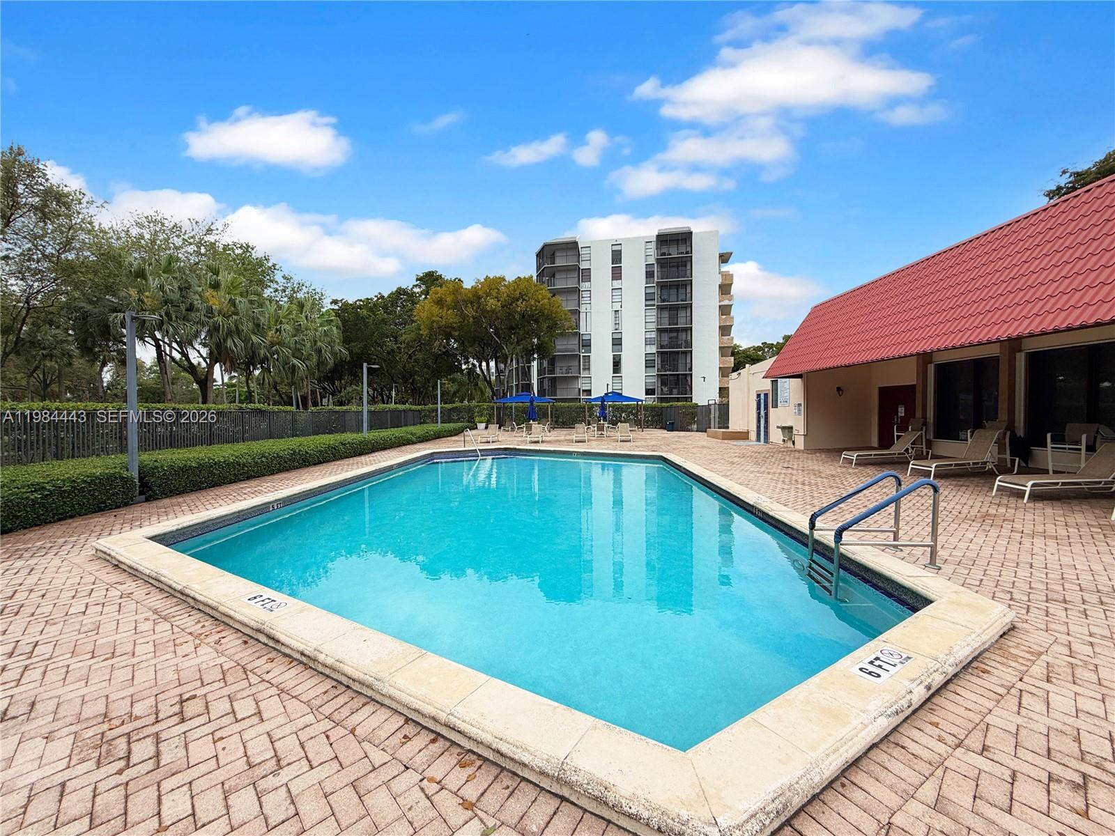 BRAVURA I CONDO - Residential Lease