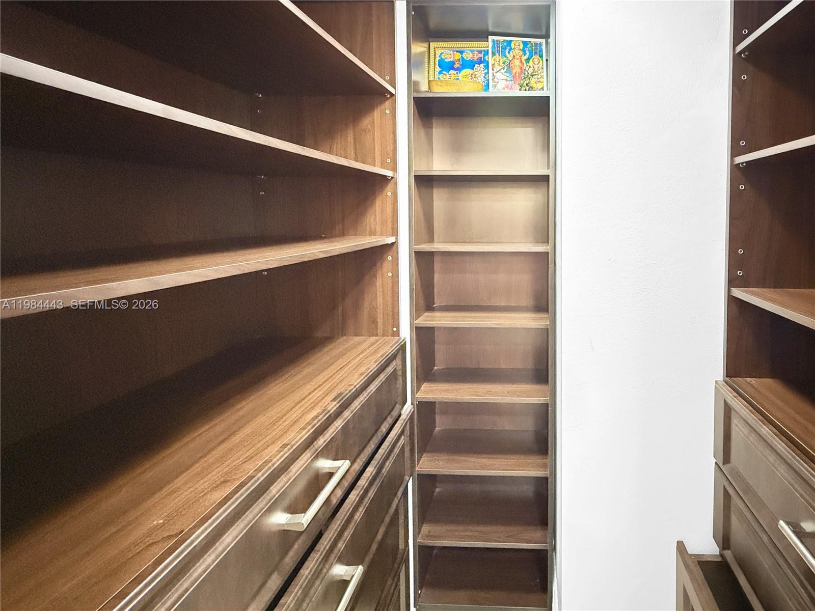 BRAVURA I CONDO - Residential Lease