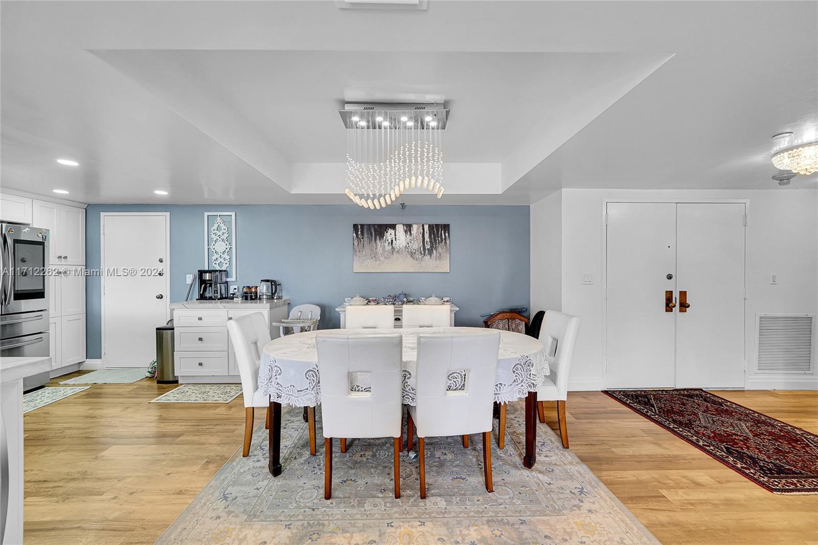 JOCKEY CLUB III CONDO - Residential