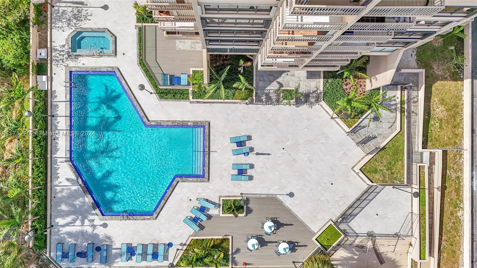 JOCKEY CLUB III CONDO - Residential