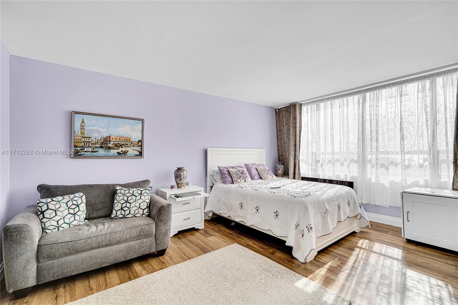 JOCKEY CLUB III CONDO - Residential