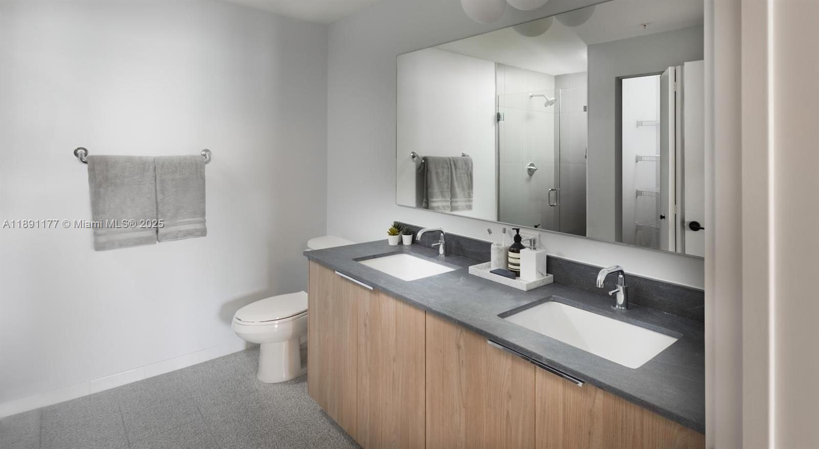 Biscayne 112 - Residential Lease