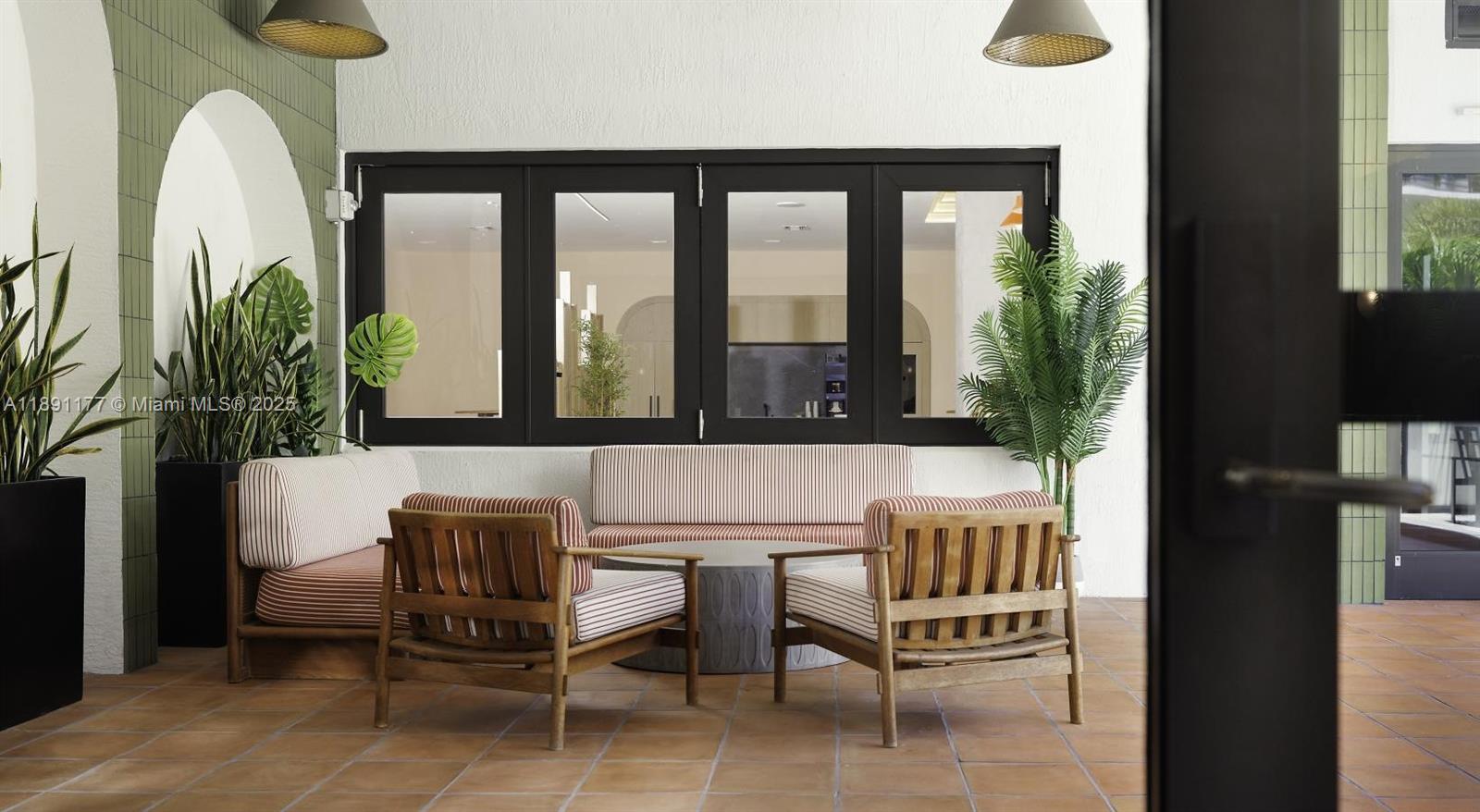 Biscayne 112 - Residential Lease