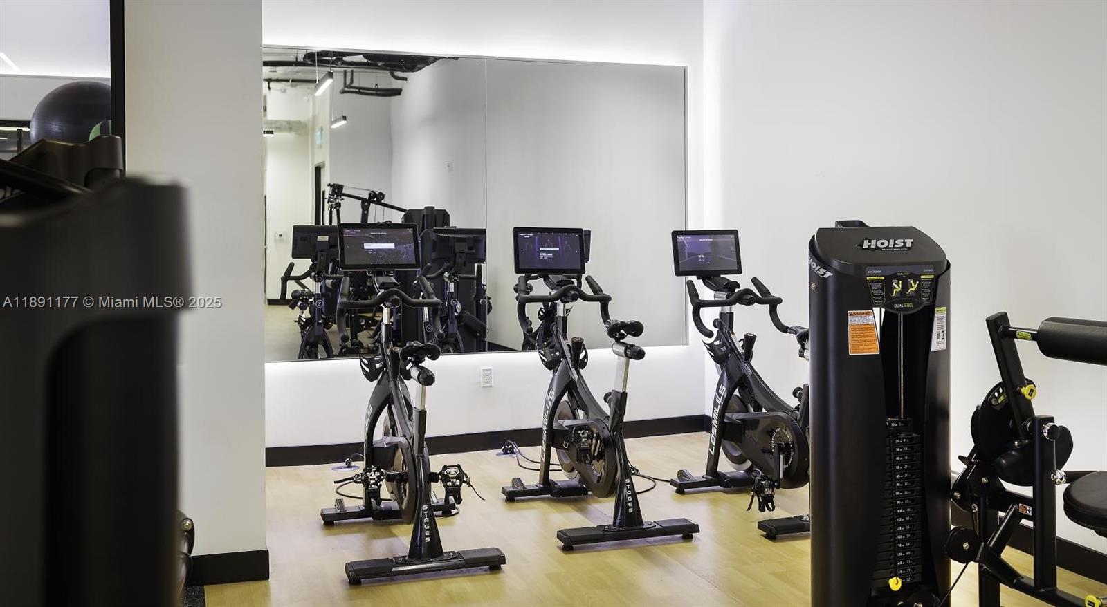 Biscayne 112 - Residential Lease