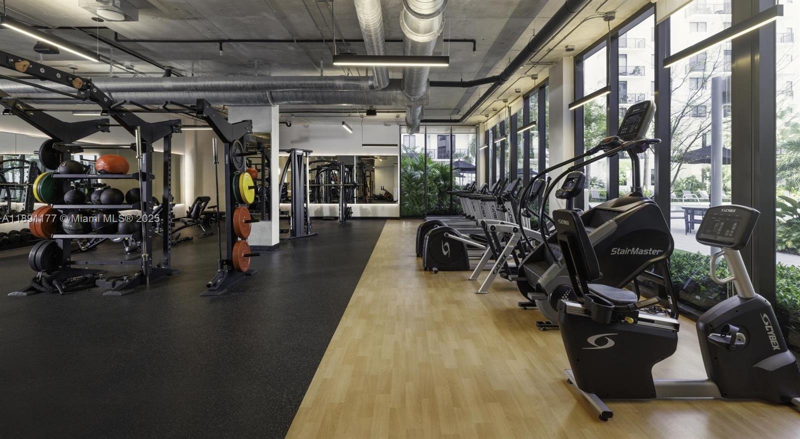 Biscayne 112 - Residential Lease