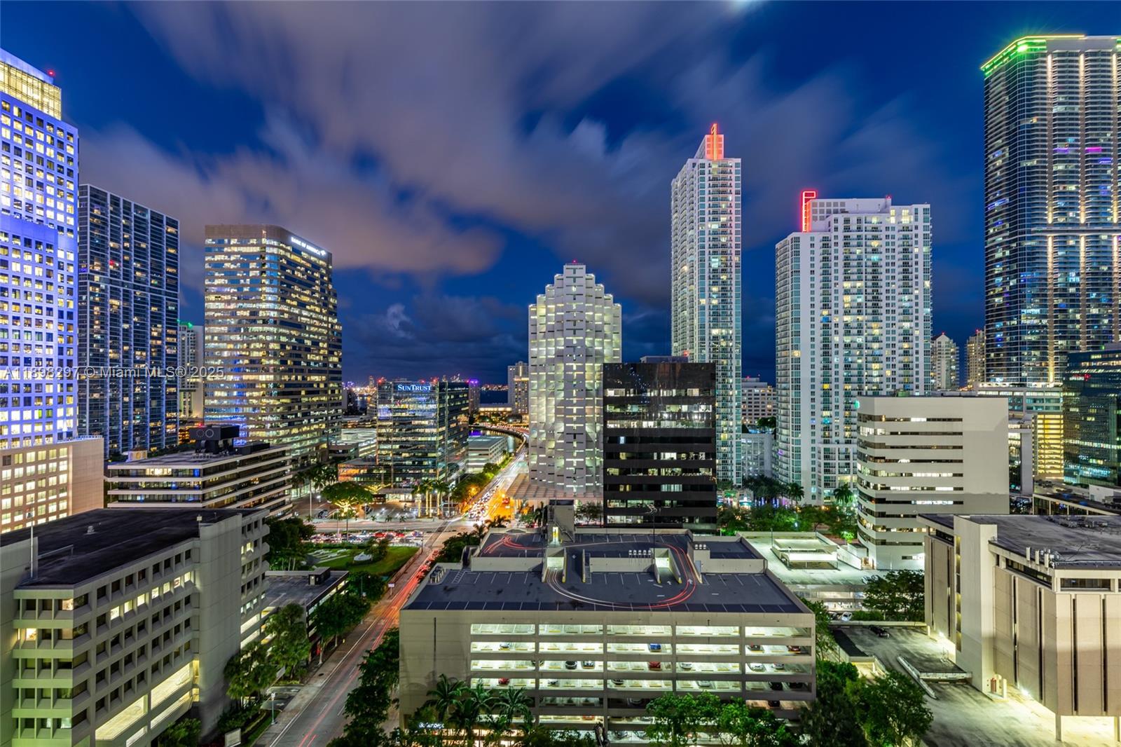 801 SMA RESIDENCES CONDO - Residential Lease