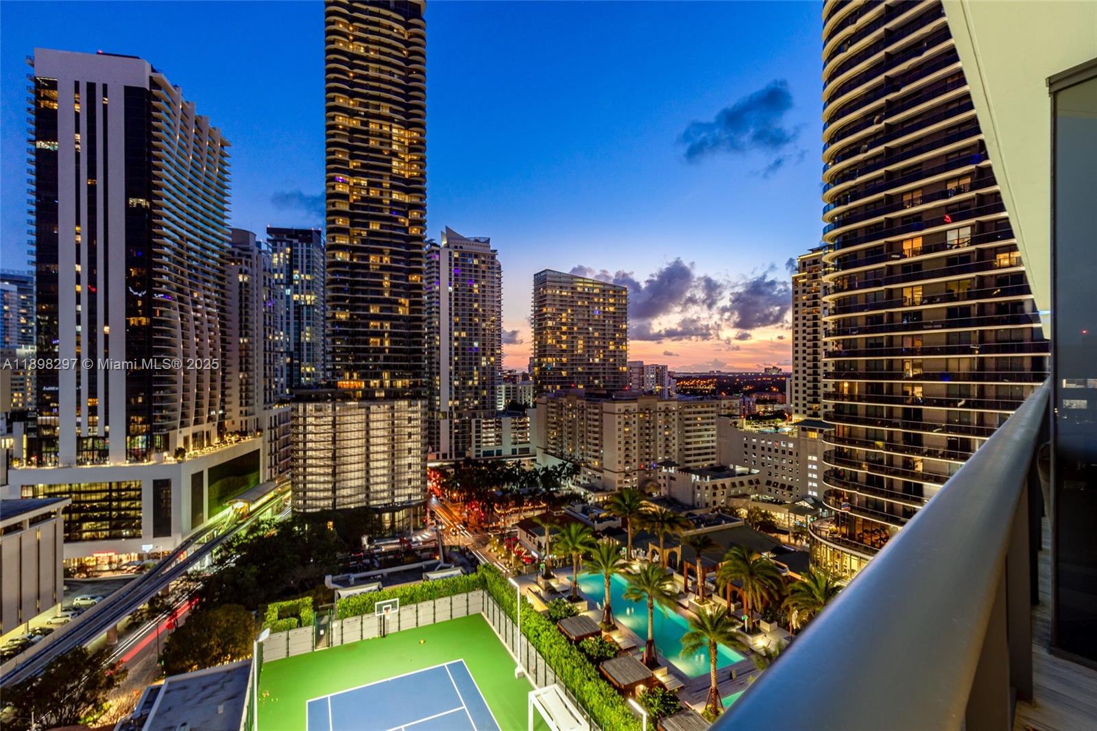 801 SMA RESIDENCES CONDO - Residential Lease