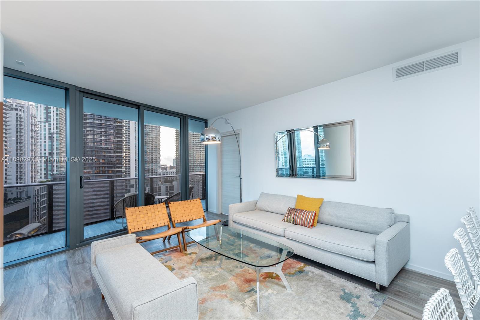 801 SMA RESIDENCES CONDO - Residential Lease