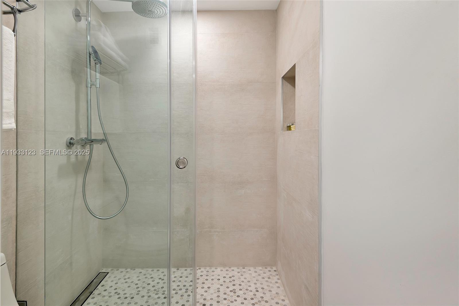 SIAN OCEAN RESIDENCES CON - Residential