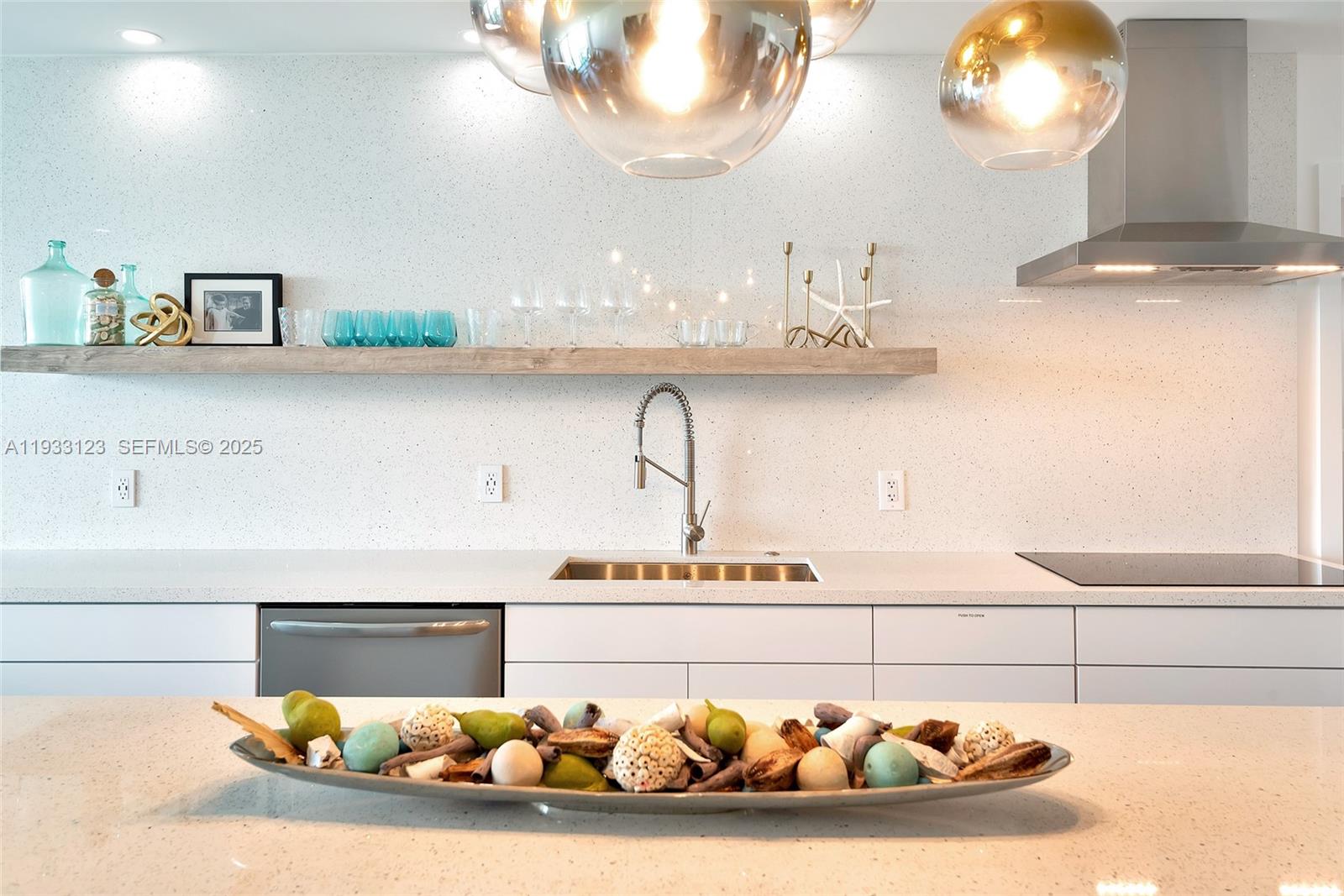 SIAN OCEAN RESIDENCES CON - Residential