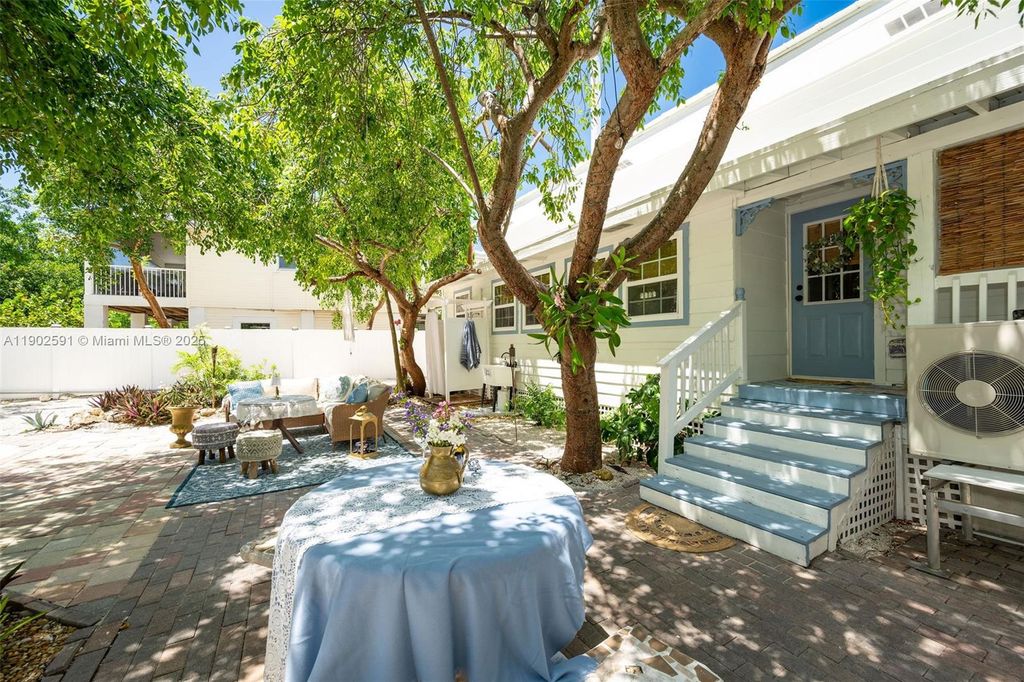 Photo of 7 Barcelona Dr. Big Coppitt, Key West, FL 33040 (MLS # A11902591)