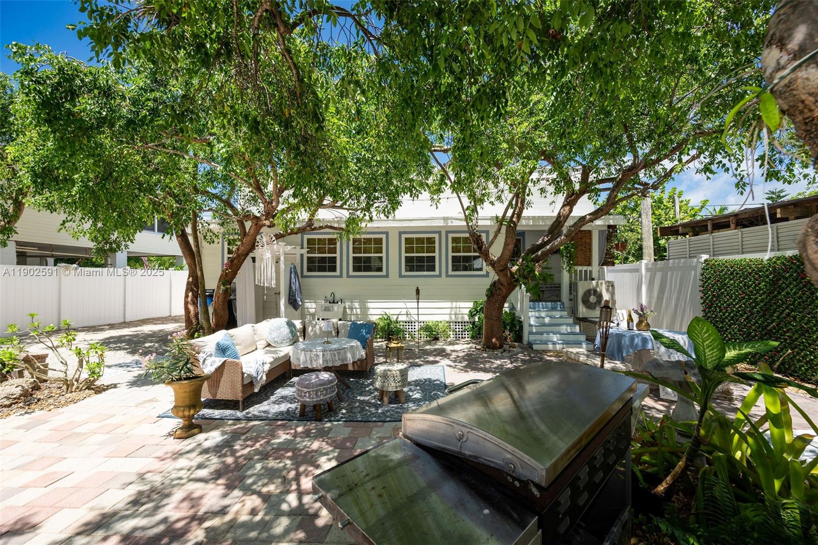 7 Barcelona Dr. Big Coppitt