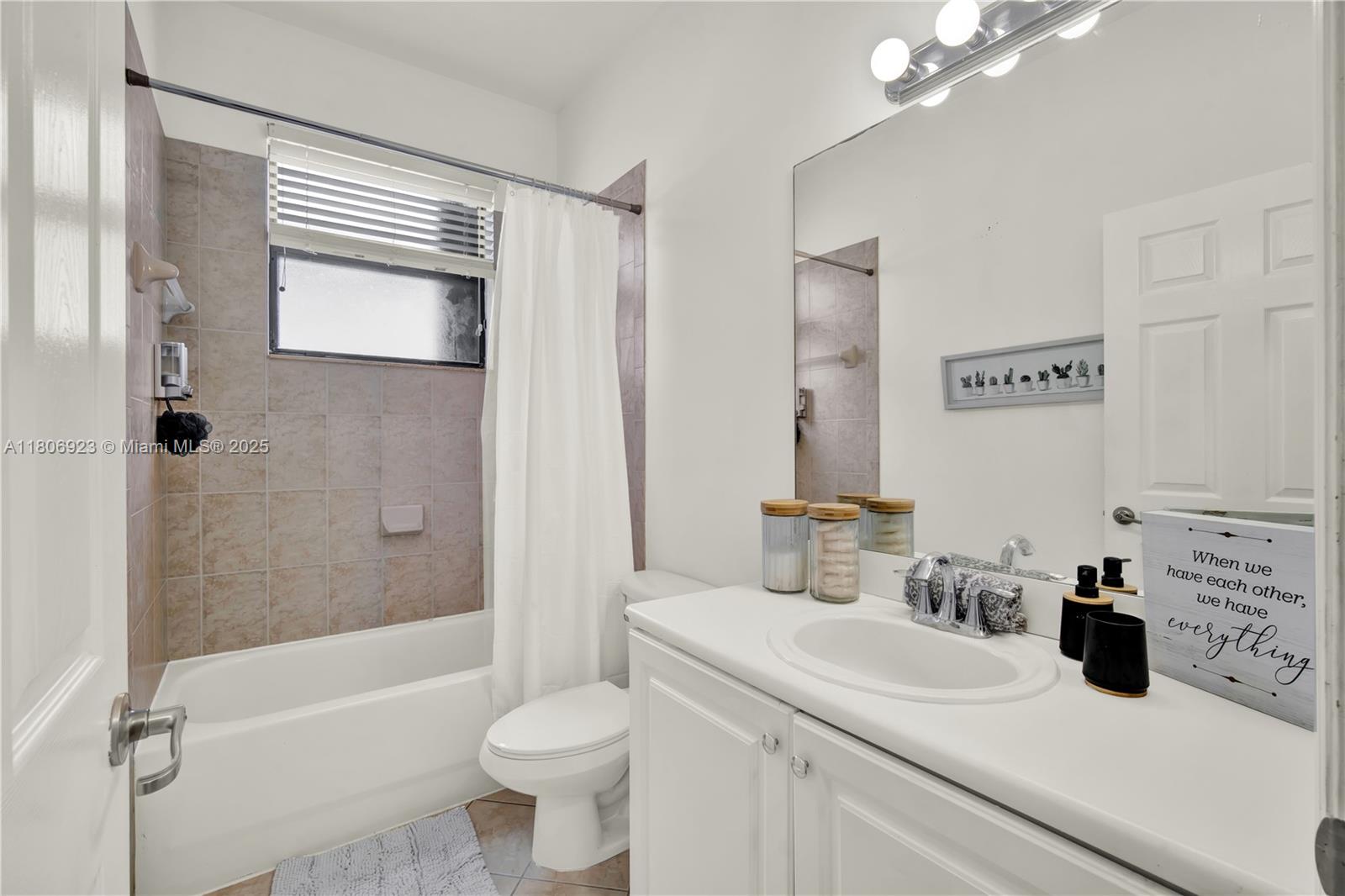 BAYWINDS OF ABACO - Residential