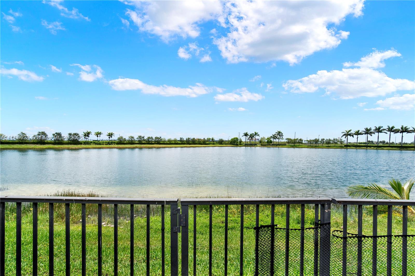 BAYWINDS OF ABACO - Residential