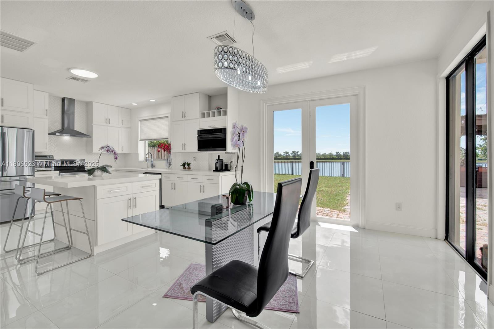 BAYWINDS OF ABACO - Residential