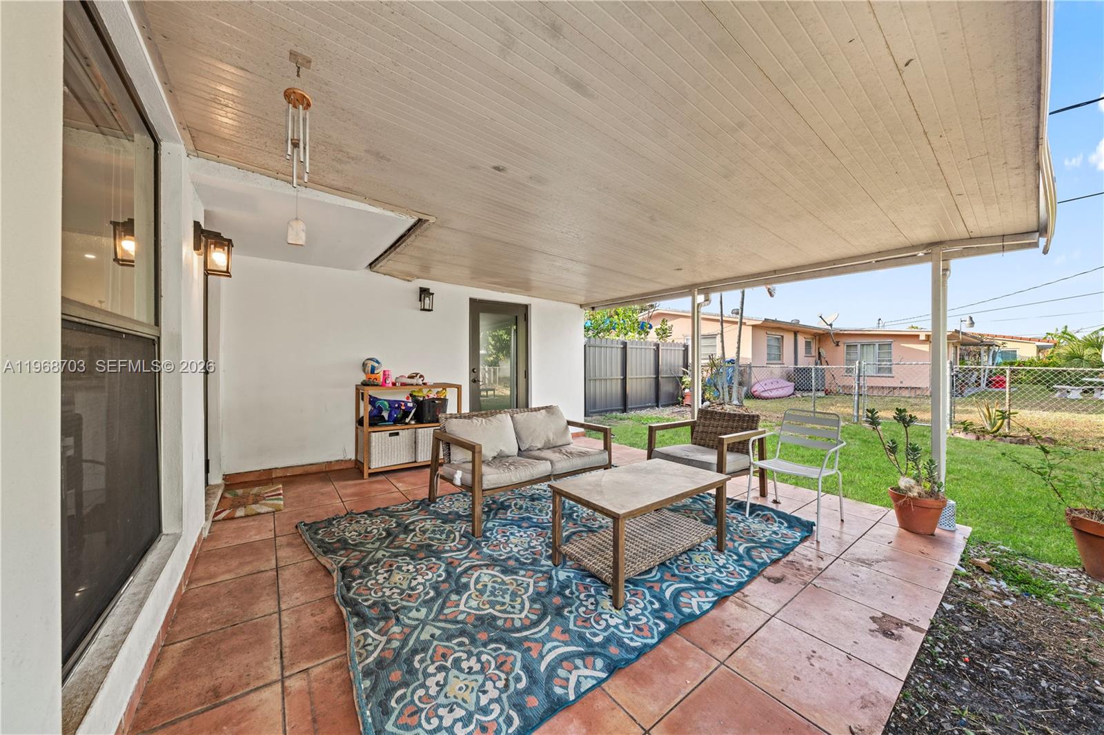 PALM SPRINGS LAKES 5TH AD - Residential