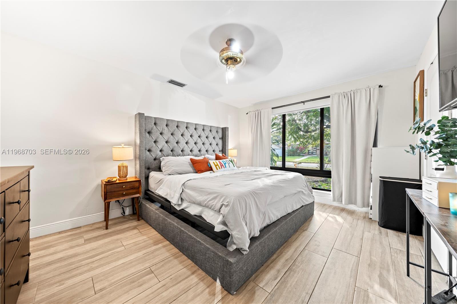 PALM SPRINGS LAKES 5TH AD - Residential