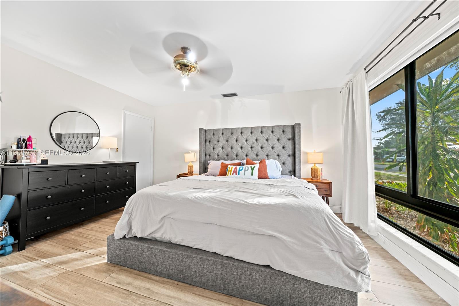 PALM SPRINGS LAKES 5TH AD - Residential