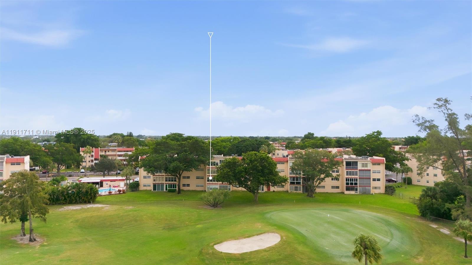 ORIOLE GOLF & TENNIS CLUB - Residential