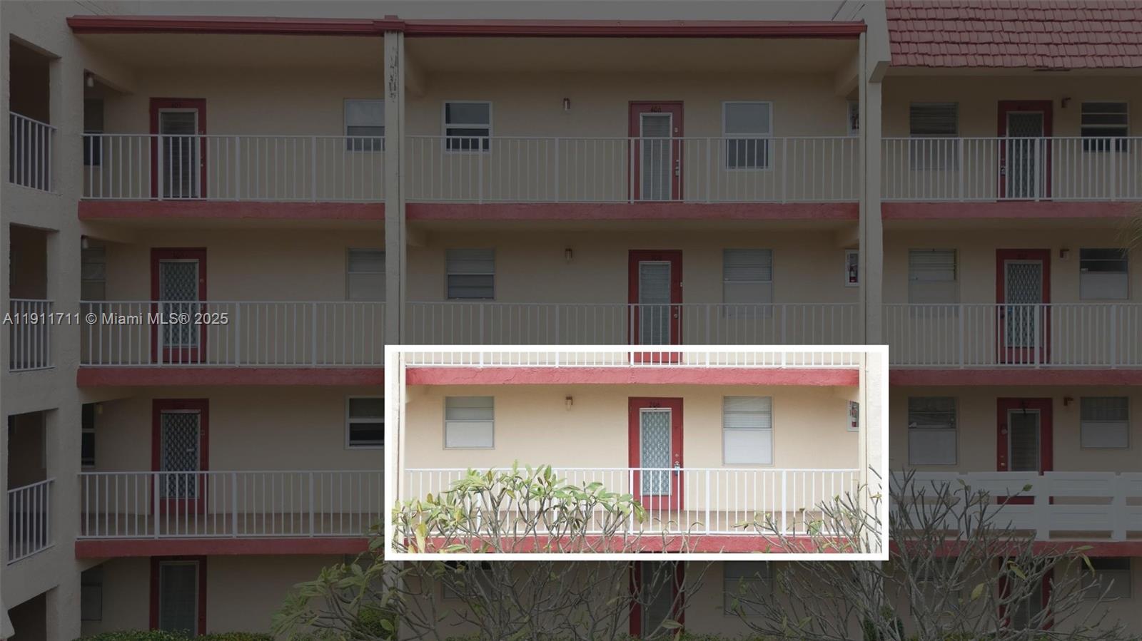 ORIOLE GOLF & TENNIS CLUB - Residential