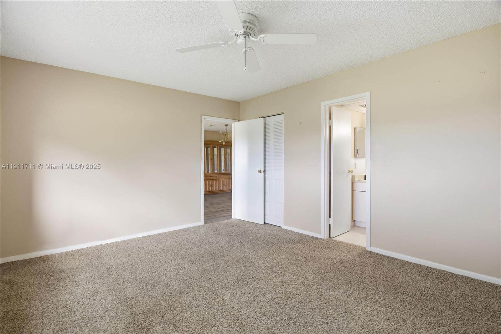 ORIOLE GOLF & TENNIS CLUB - Residential