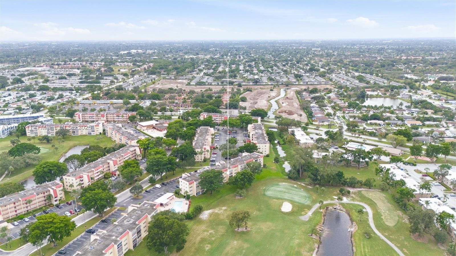 ORIOLE GOLF & TENNIS CLUB - Residential