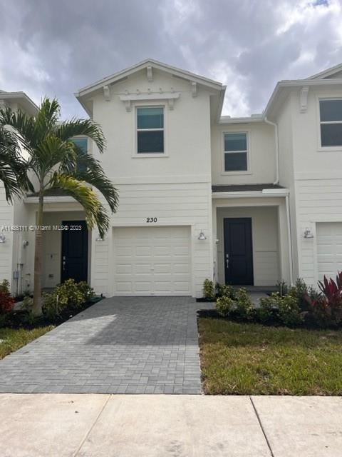 BRAND NEW 2-STORY SMART HOME. LAKE FRONT BACKYARD. SS APPLIANCES. QUARTZ KITCHEN COUNTERTOPS. IMPACT WINDOW AND SLIDING DOOR, RING DOORBELL WI-FI INTERNET INCLUDED. SWIMMING POOL COMING SOON, GATED COMMUNITY LOCATED NEAR TURNPIKE & I-95, GOLF COURSE. 5 MINUTES COMMUTE TO PALM BEACH, SHORT DRIVE TO BEACHES. CLOSE TO JESSICA CLINTON PUBLIC PARK WITH SPORT COURTS AND PLAYGROUND. WALKING DISTANCE TO PUBLIX, DUNKIN, RESTAURANTS, BEAUTY SALON, GAS STATION, SHOPPES AN MUCH MORE.
