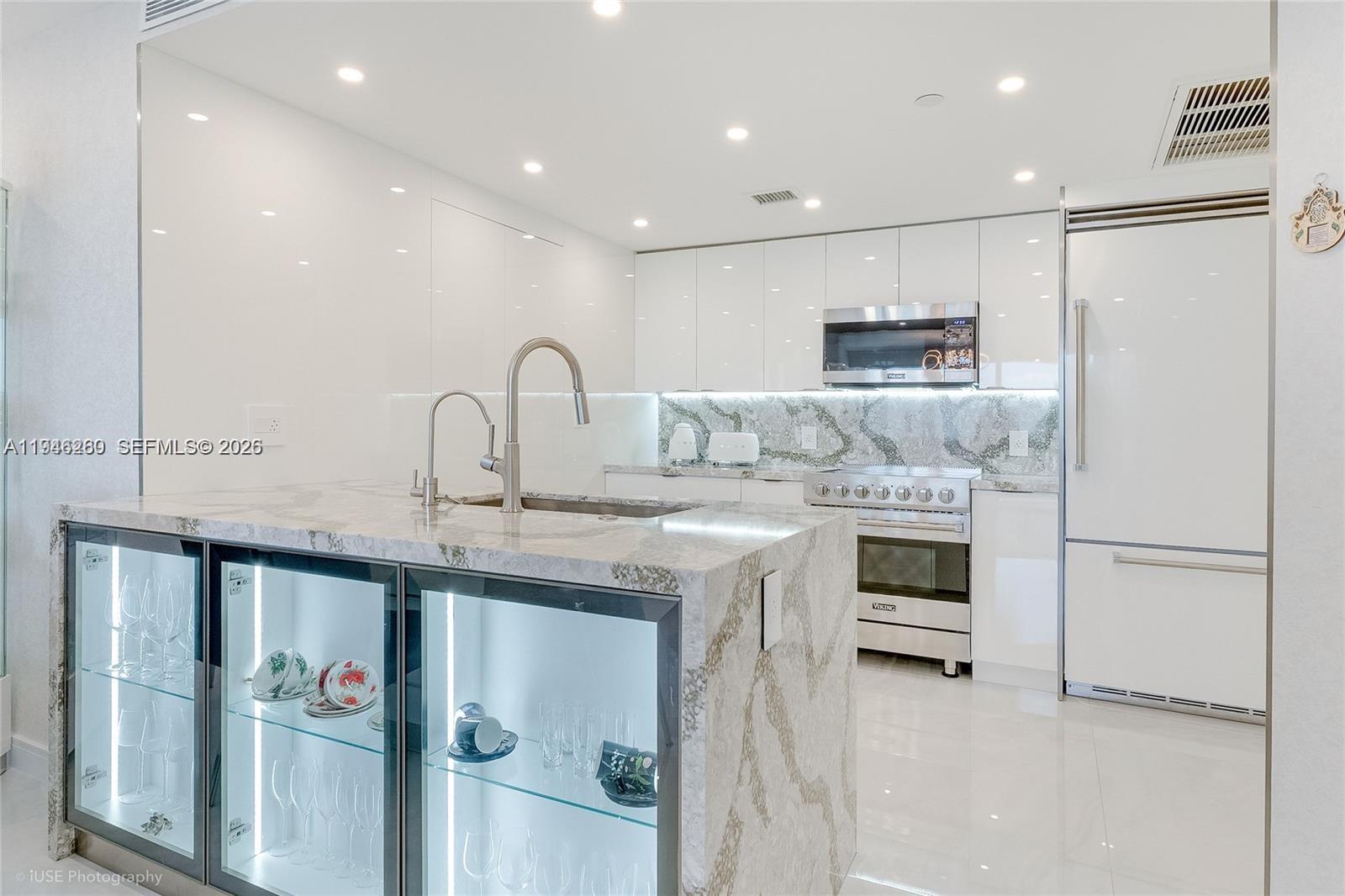 OCEAN FOUR CONDO - Residential