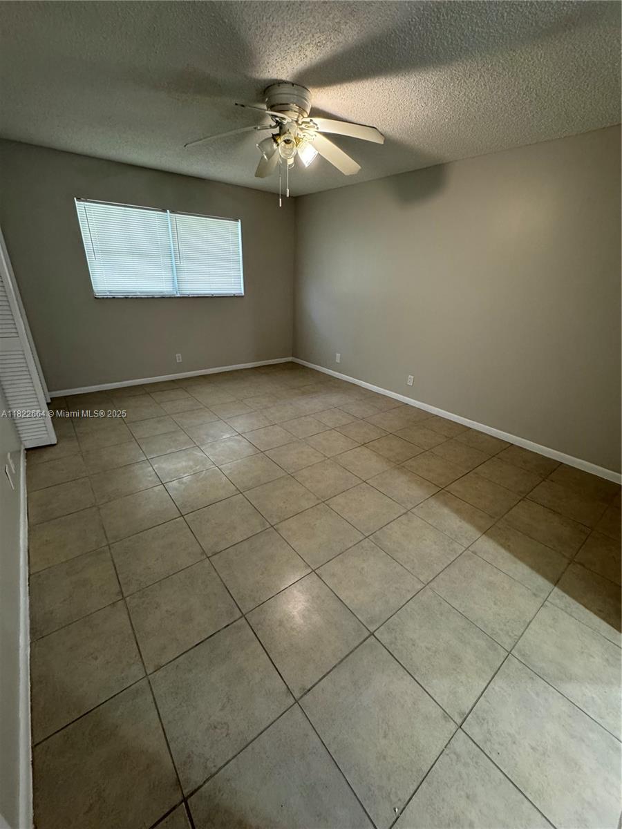 GARDEN LAKES OF INVERRARY - Residential Lease