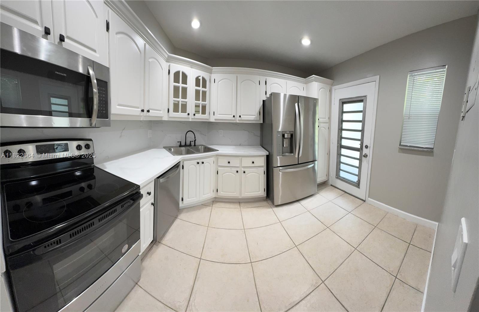 Rental Property at 3360 Spanish Moss Ter 211, Lauderhill, Miami-Dade County, Florida - Bedrooms: 2 
Bathrooms: 2  - $2,300 MO.