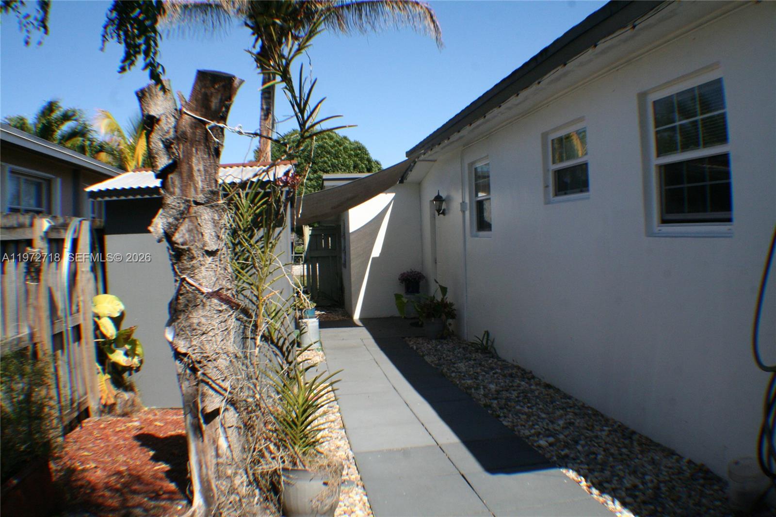 HOLLYWOOD HEIGHTS ESTATES - Residential