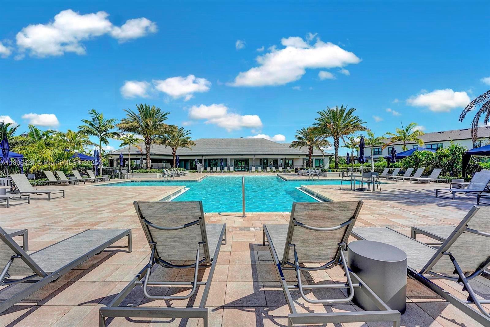 OAK TREE PROPERTY REDEVEL - Residential