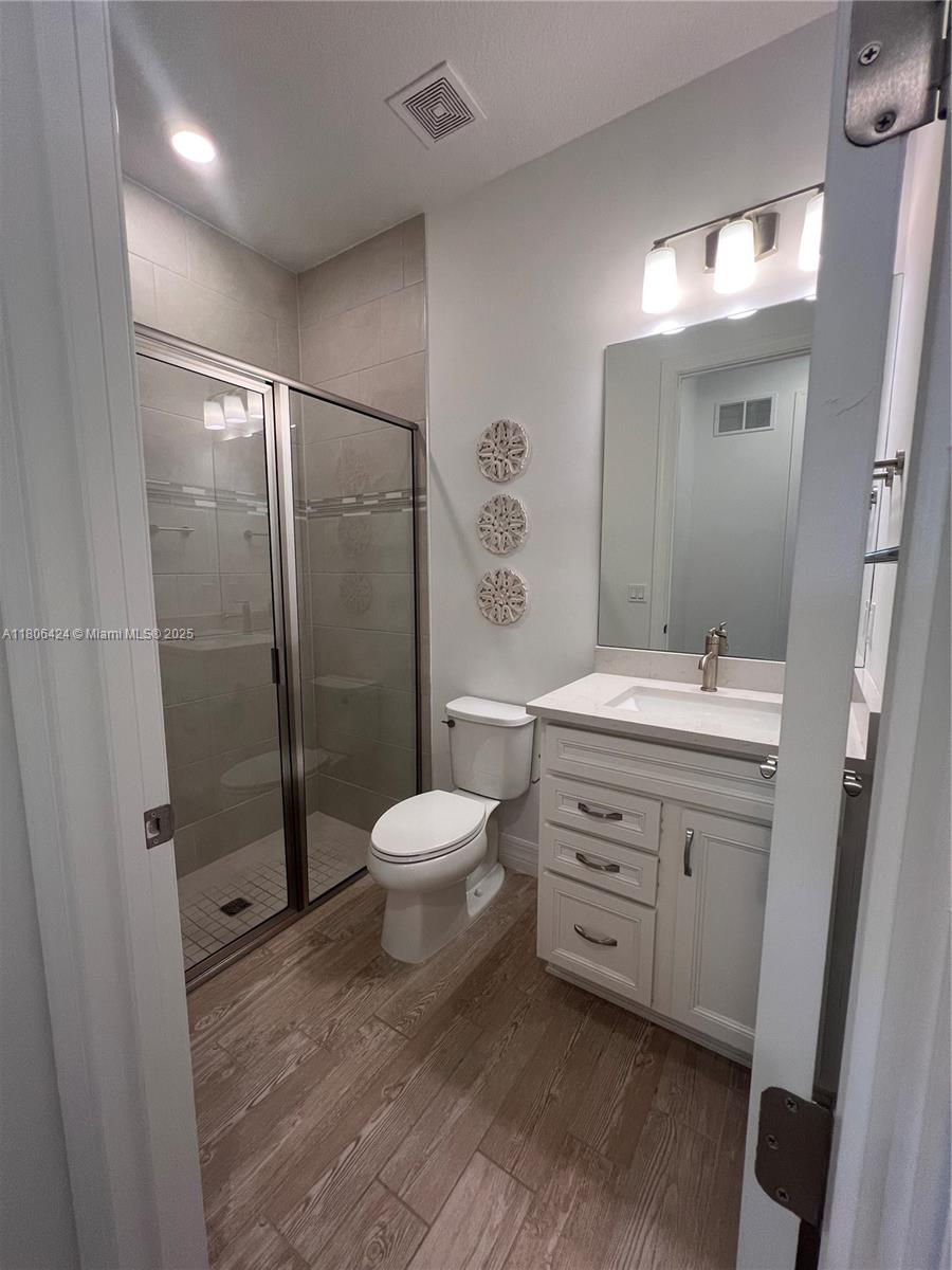OAK TREE PROPERTY REDEVEL - Residential