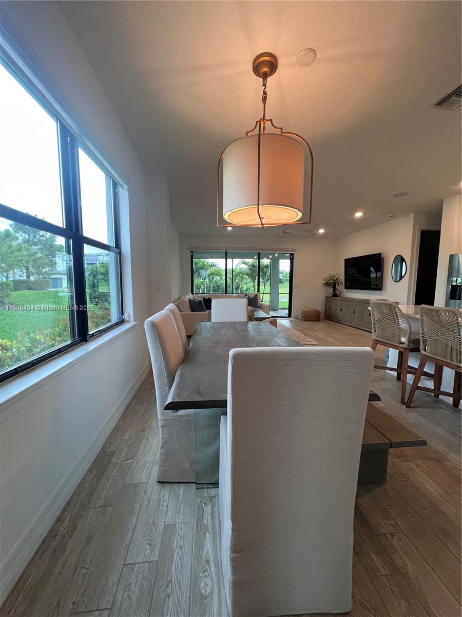 OAK TREE PROPERTY REDEVEL - Residential