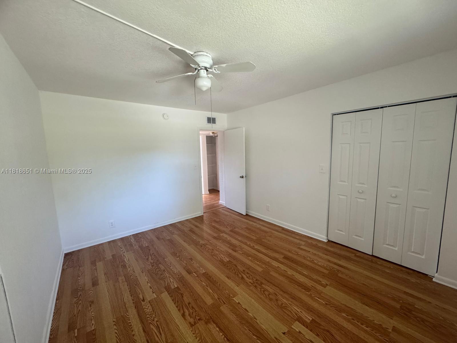 TOWNHOUSES OF PLANTATION - Residential Lease