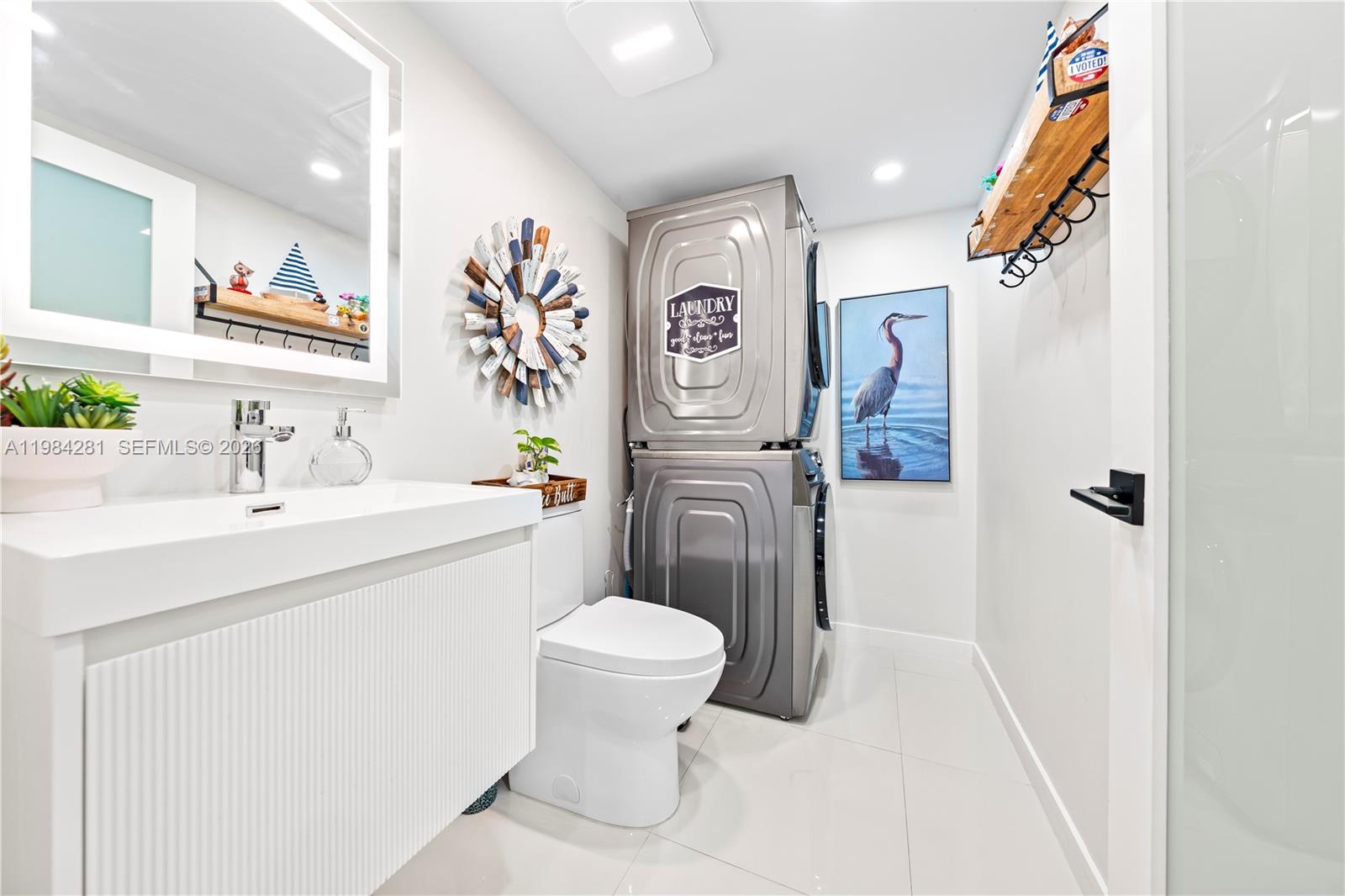 LAGO GRANDE FOUR-A CONDO - Residential